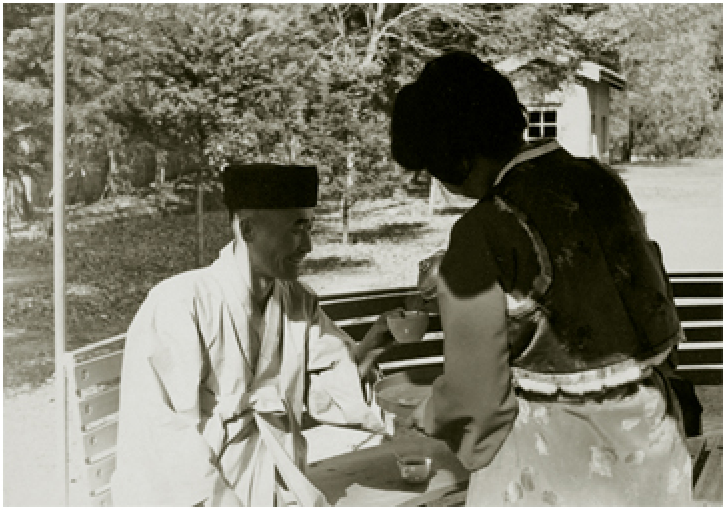 1957. in a teahouse